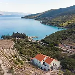 Apartment Cozy In Kneze With House Sea View Pupnat