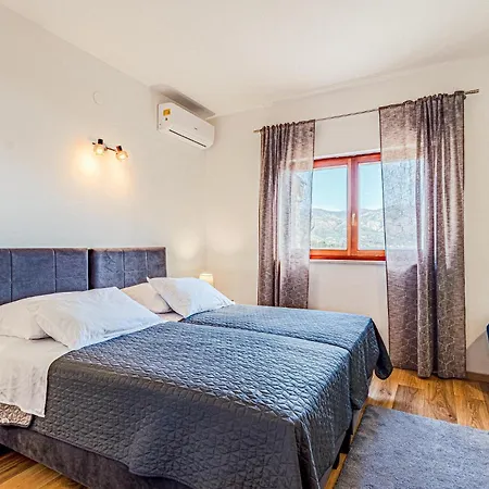Apartmán Lovely In Kneze With Kitchen Pupnat