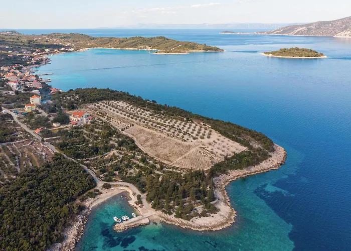 Apartmán Amazing In Kneze With Wifi *